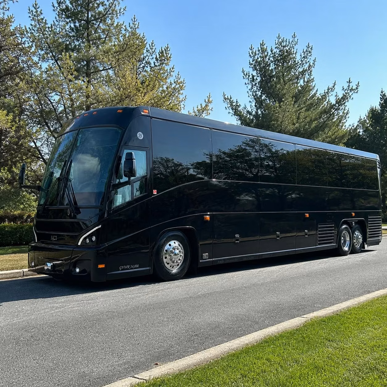 airport shuttle transportation for military and government travelers at charleston international