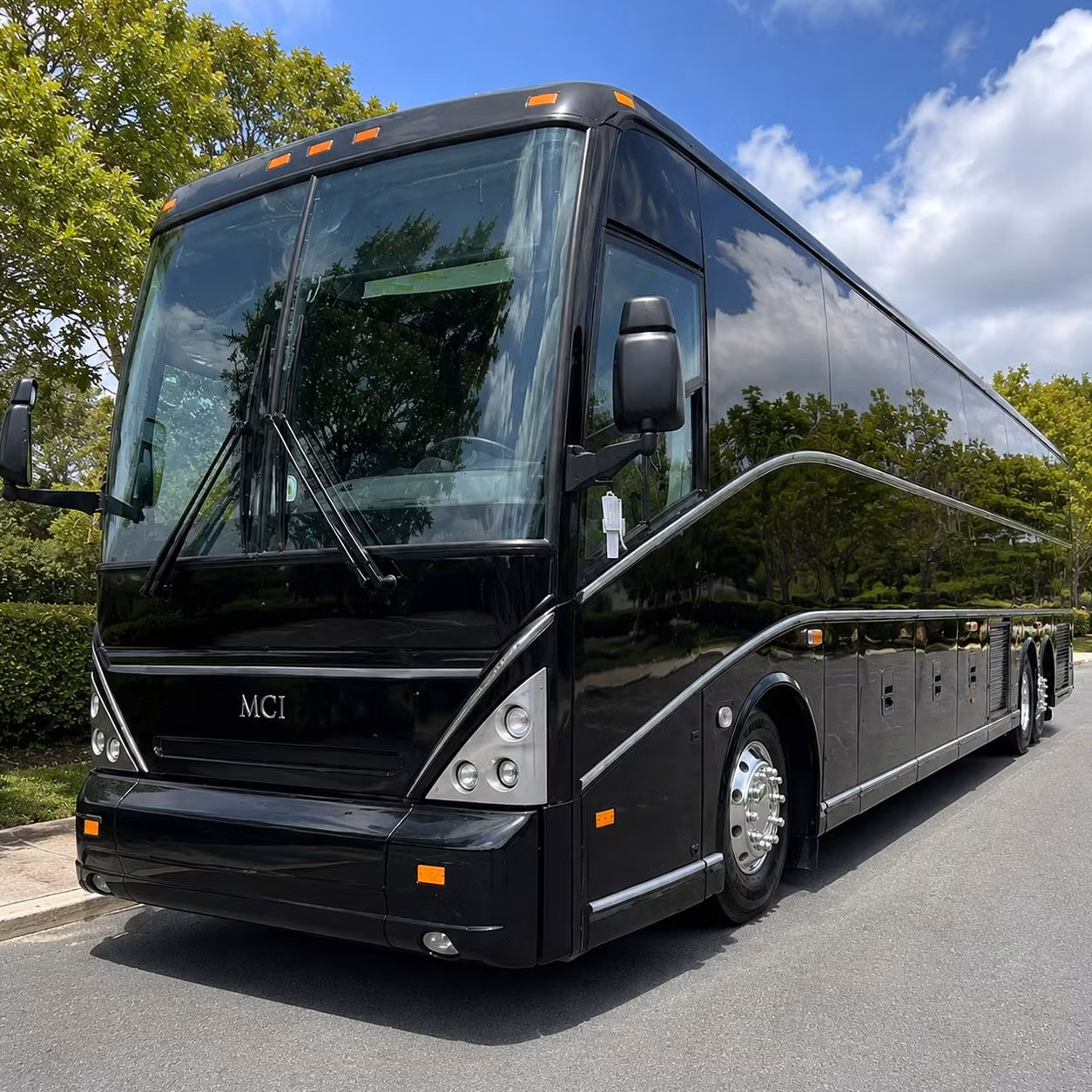 corporate event shuttle services for charleston businesses and conference groups
